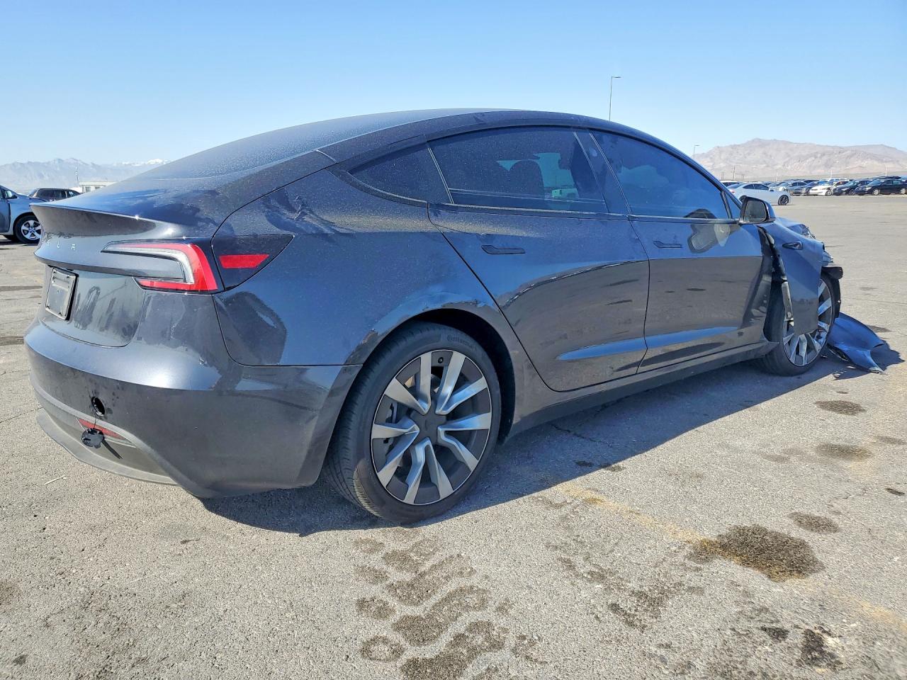 2024 TESLA MODEL 3 photo 7
