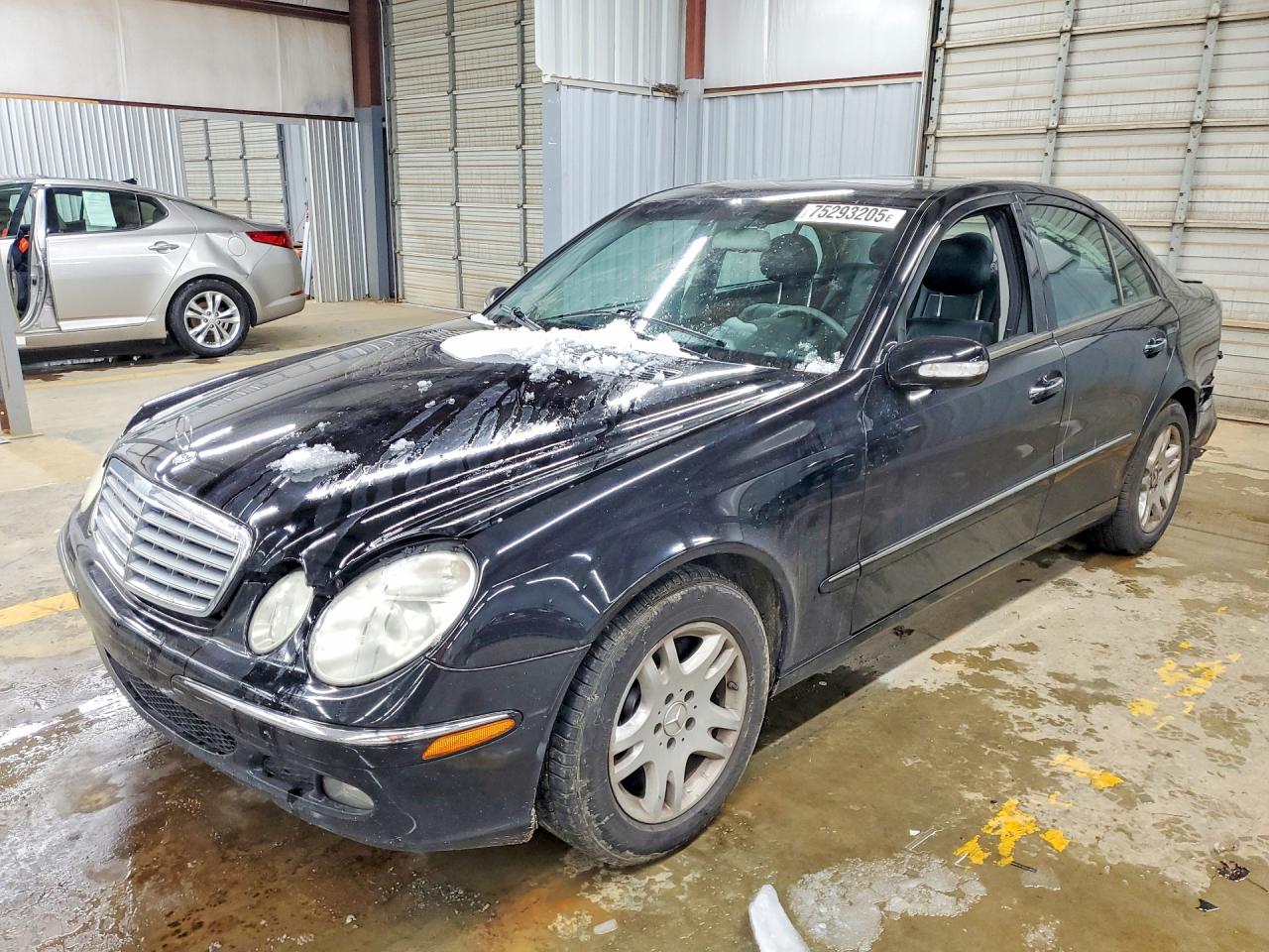 2005 MERCEDES-BENZ E