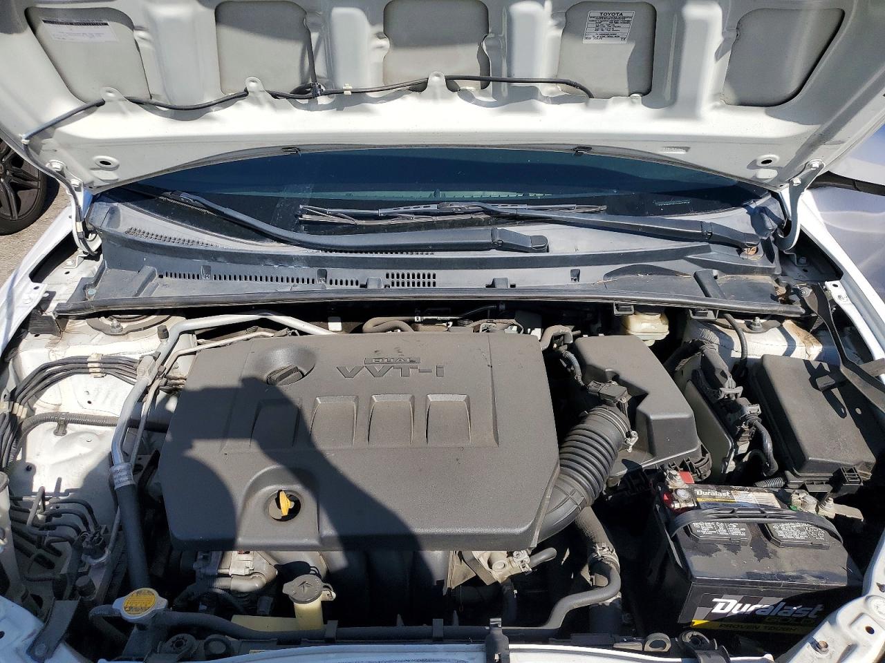 2015 TOYOTA COROLLA L photo 11