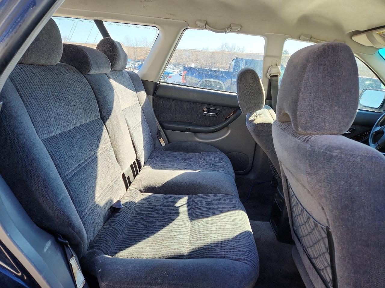 2002 SUBARU LEGACY OUTBACK AWP photo 21