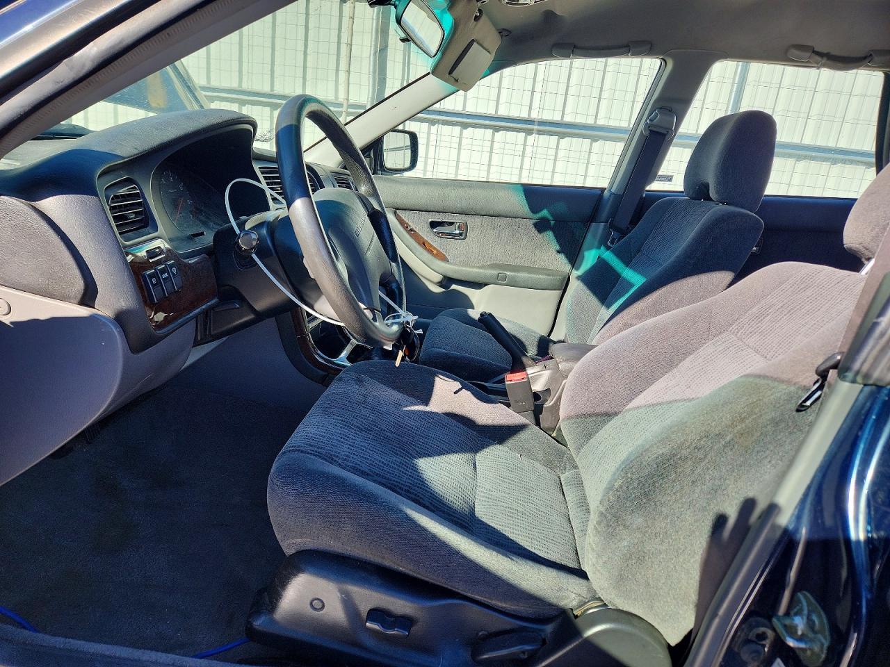 2002 SUBARU LEGACY OUTBACK AWP photo 13