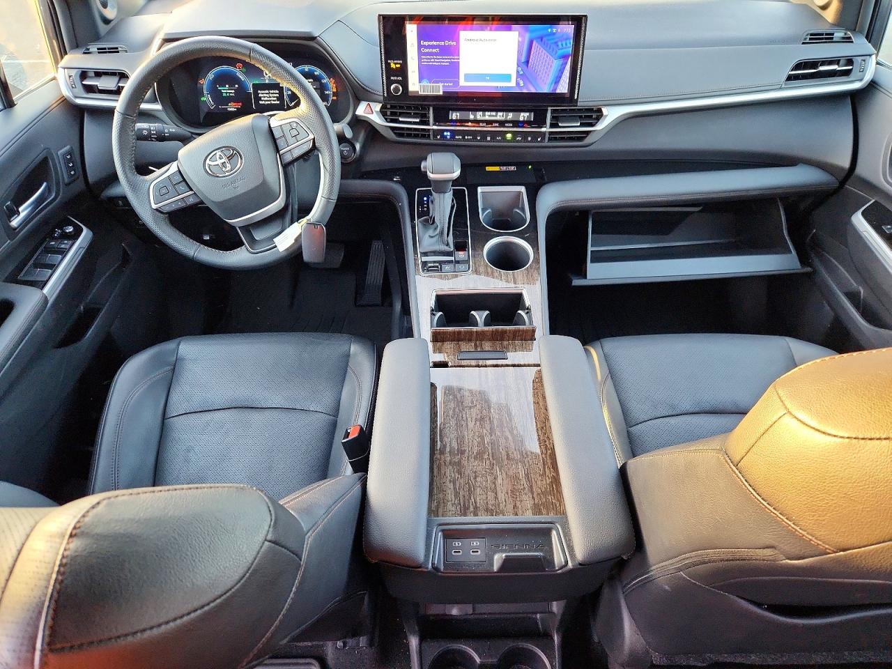 2025 TOYOTA SIENNA LIMITED photo 8