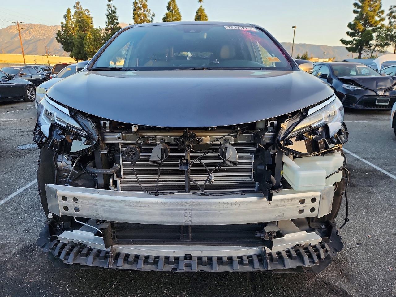 2025 TOYOTA SIENNA LIMITED photo 5