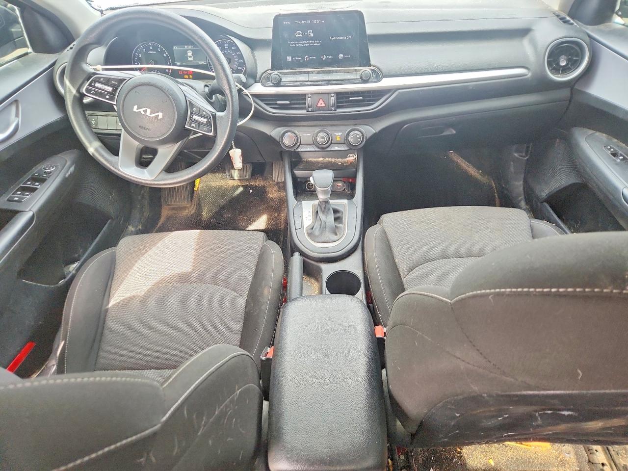 2024 KIA FORTE LX photo 15