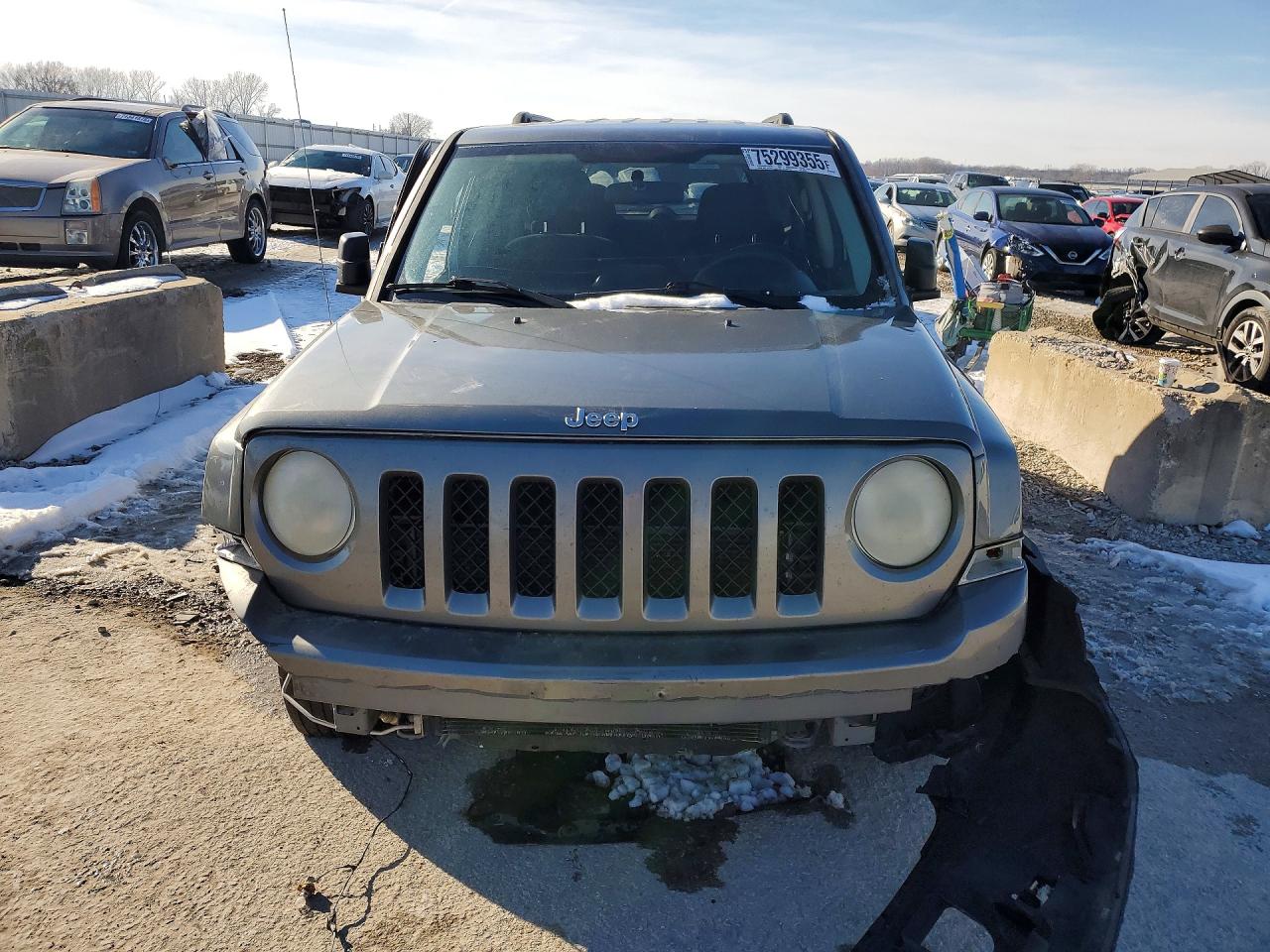 2012 JEEP PATRIOT SPORT photo 13