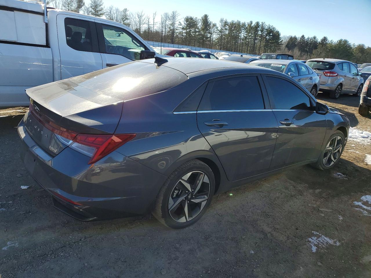 2023 HYUNDAI ELANTRA photo 5