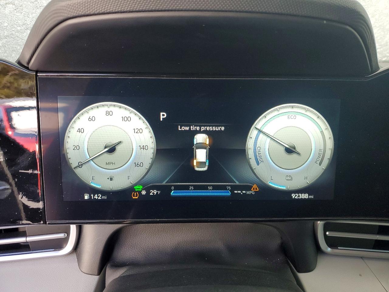 2023 HYUNDAI ELANTRA photo 17