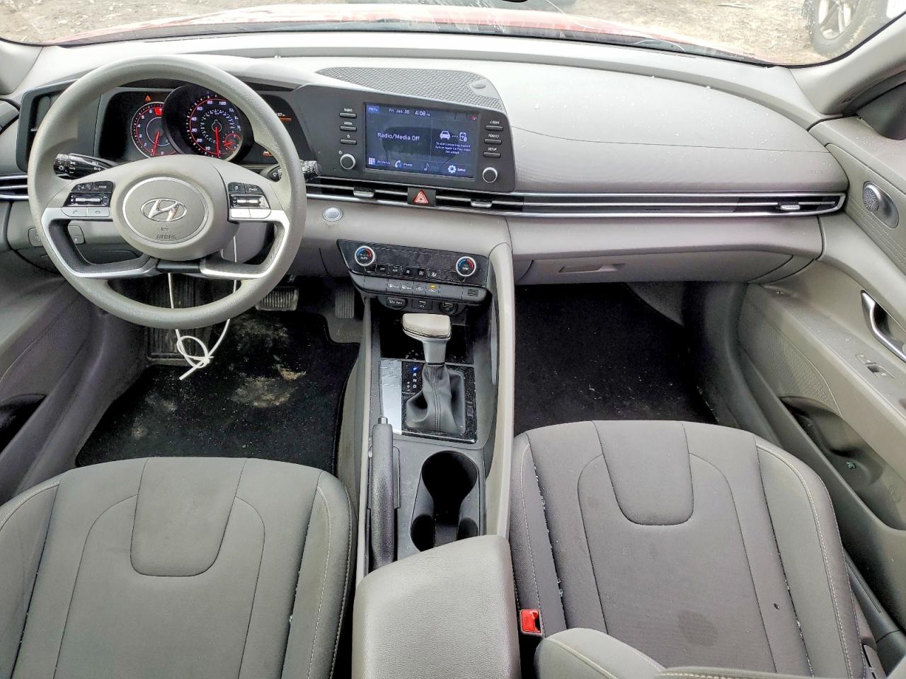 2022 HYUNDAI ELANTRA SEL photo 15