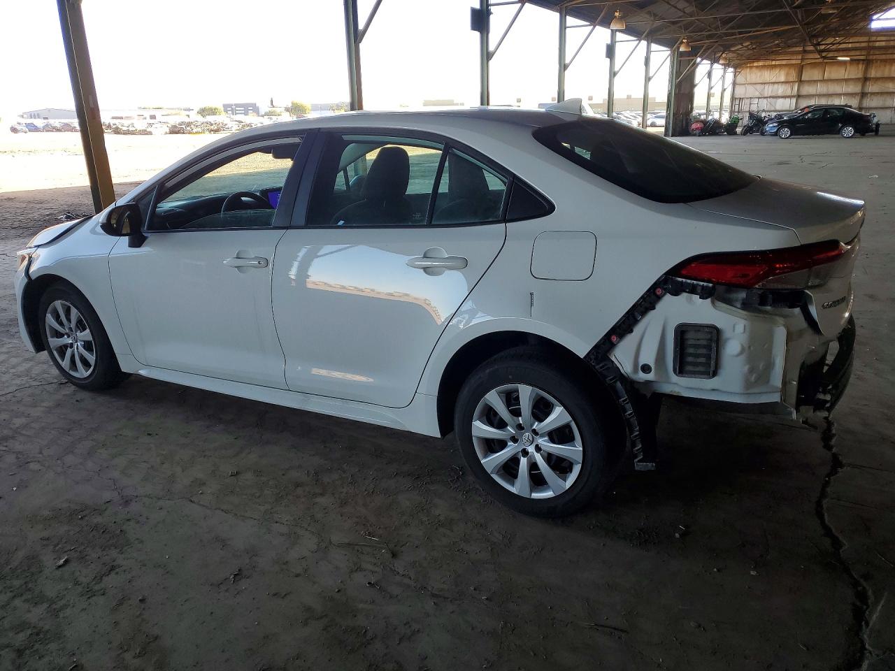 2023 TOYOTA COROLLA LE photo 4