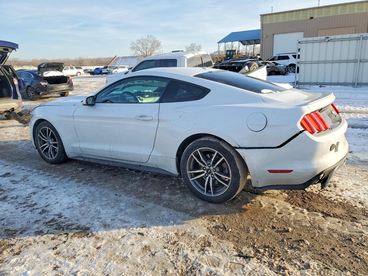 2015 FORD MUSTANG photo 3