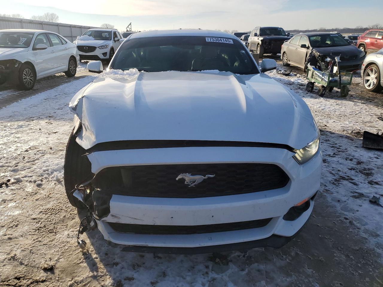 2015 FORD MUSTANG photo 9
