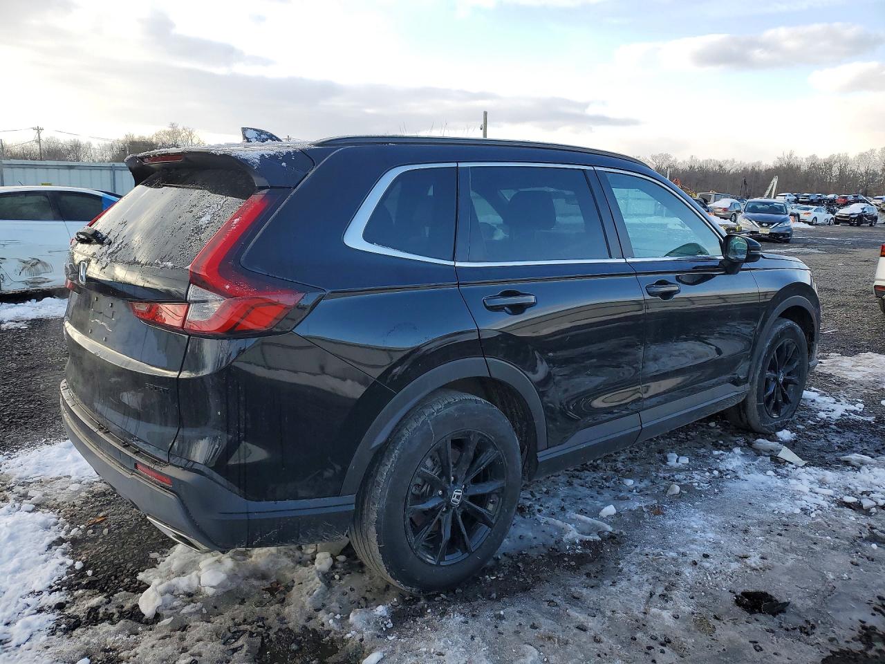 2025 HONDA CR-V SPORT-L photo 3