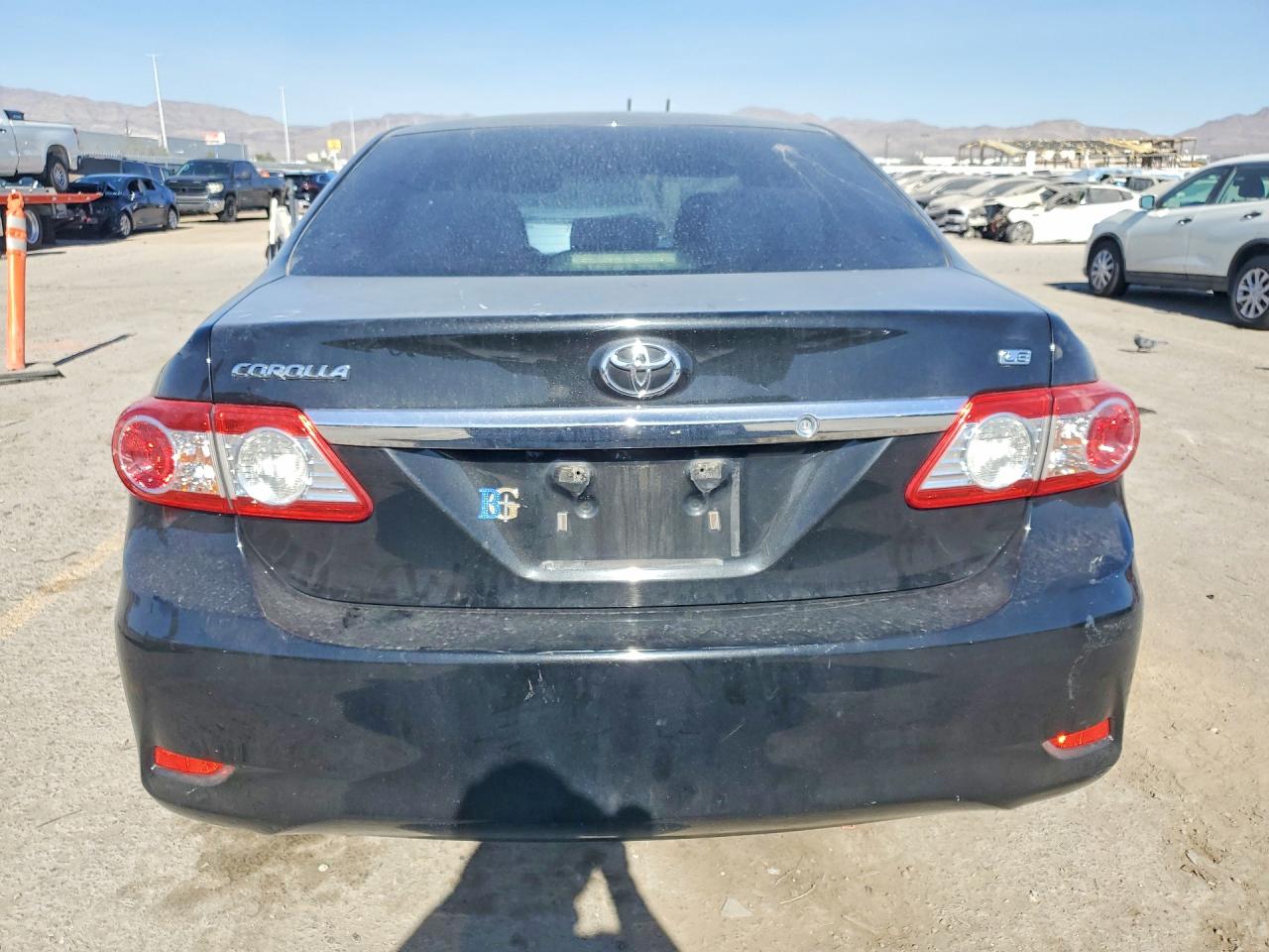 2012 TOYOTA COROLLA BASE photo 16