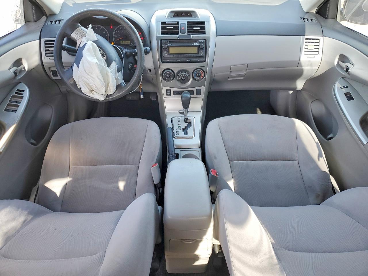 2012 TOYOTA COROLLA BASE photo 22