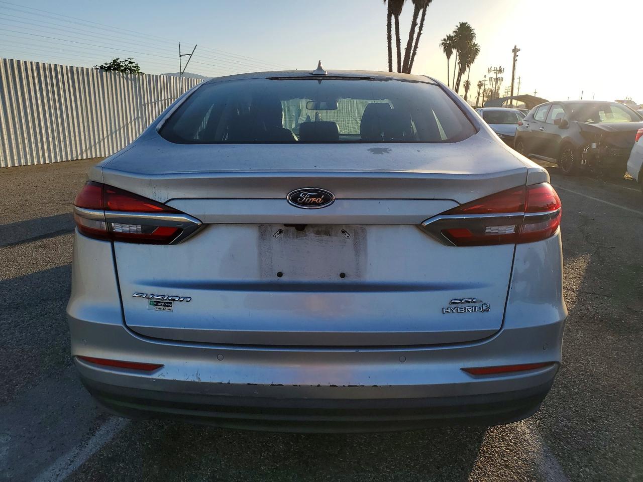 2019 FORD FUSION SEL photo 16