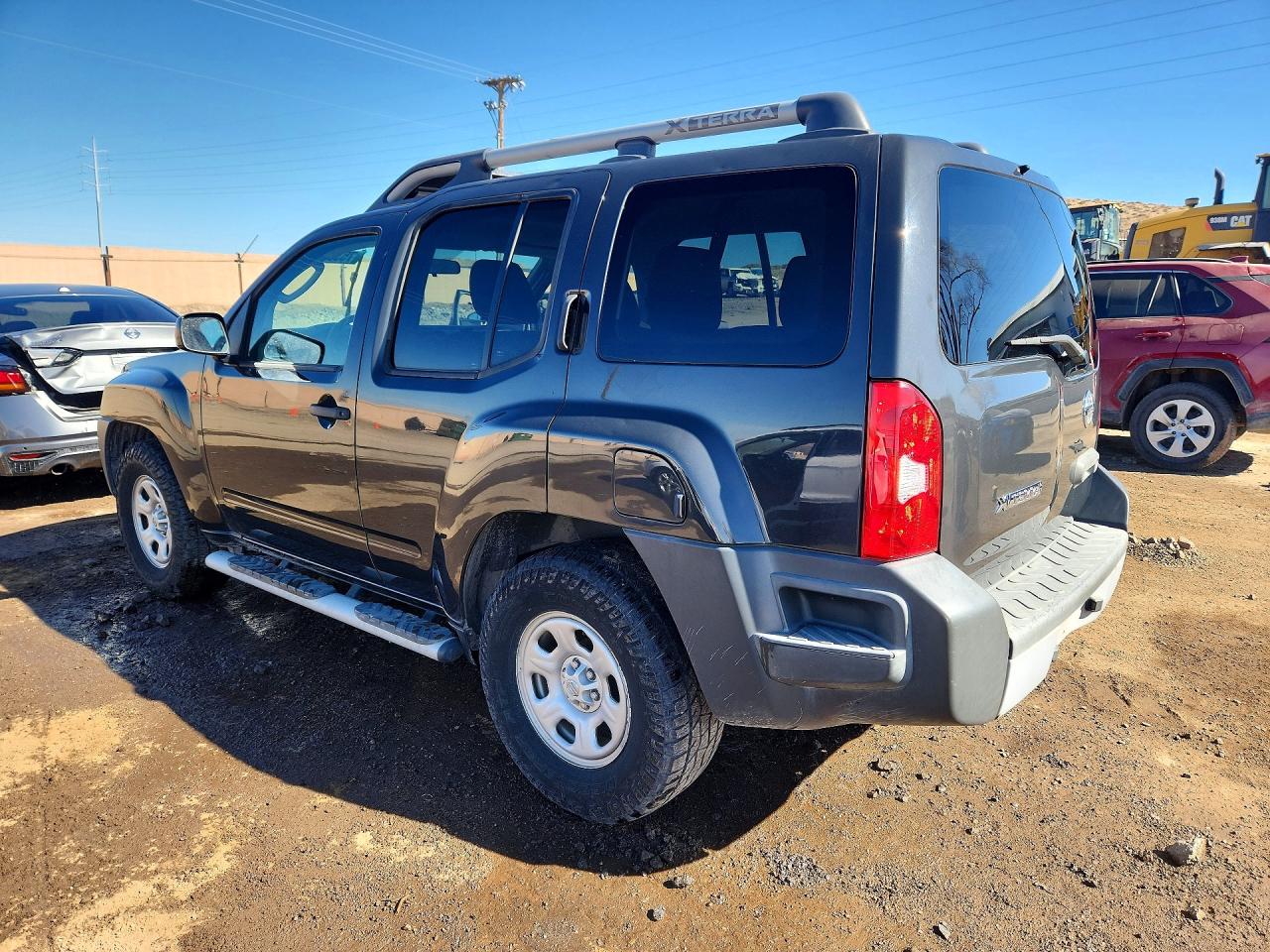 2012 NISSAN XTERRA X photo 2