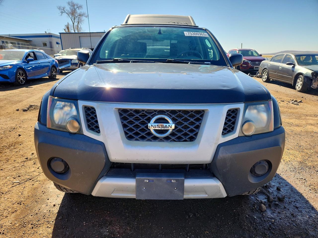 2012 NISSAN XTERRA X photo 5