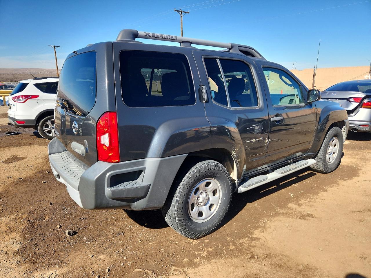 2012 NISSAN XTERRA X photo 3