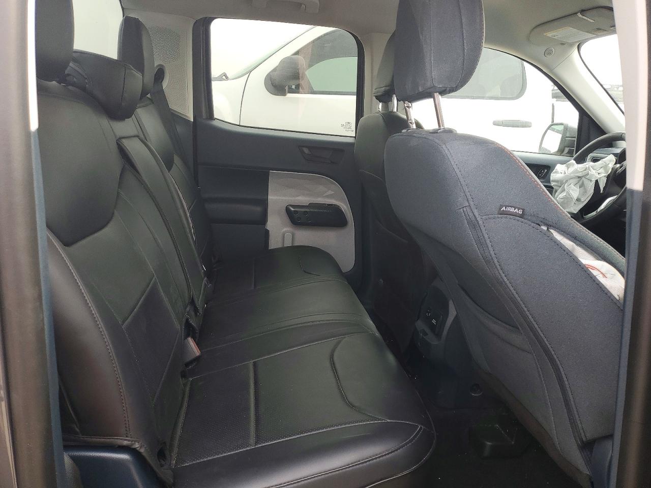 2023 FORD MAVERICK XL photo 19