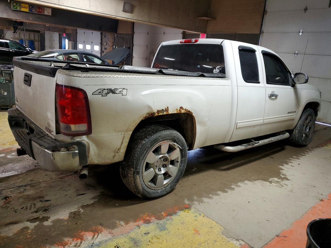 2011 GMC SIERRA K1500 SLE photo 5
