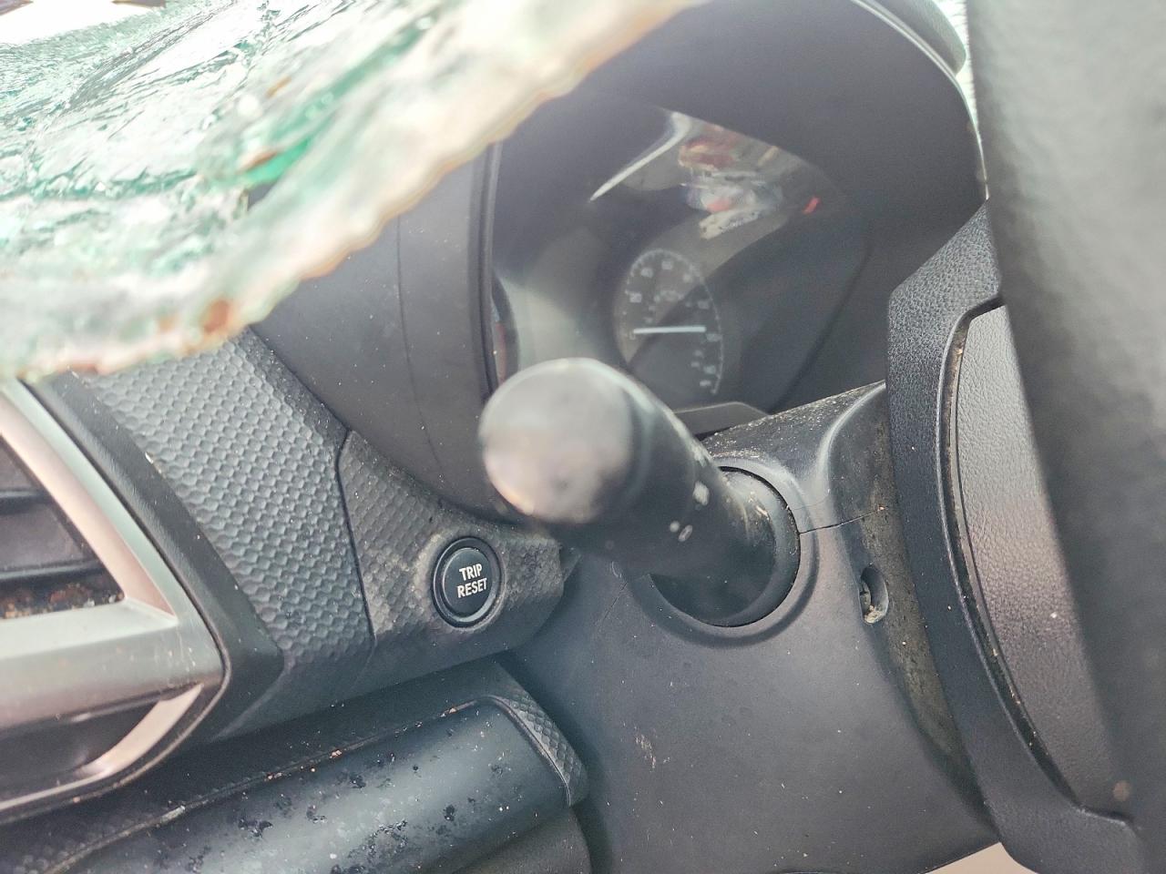 2019 SUBARU FORESTER photo 9