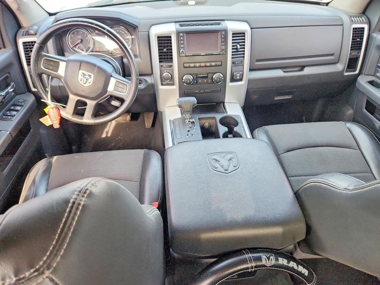 2011 DODGE RAM 1500 photo 22