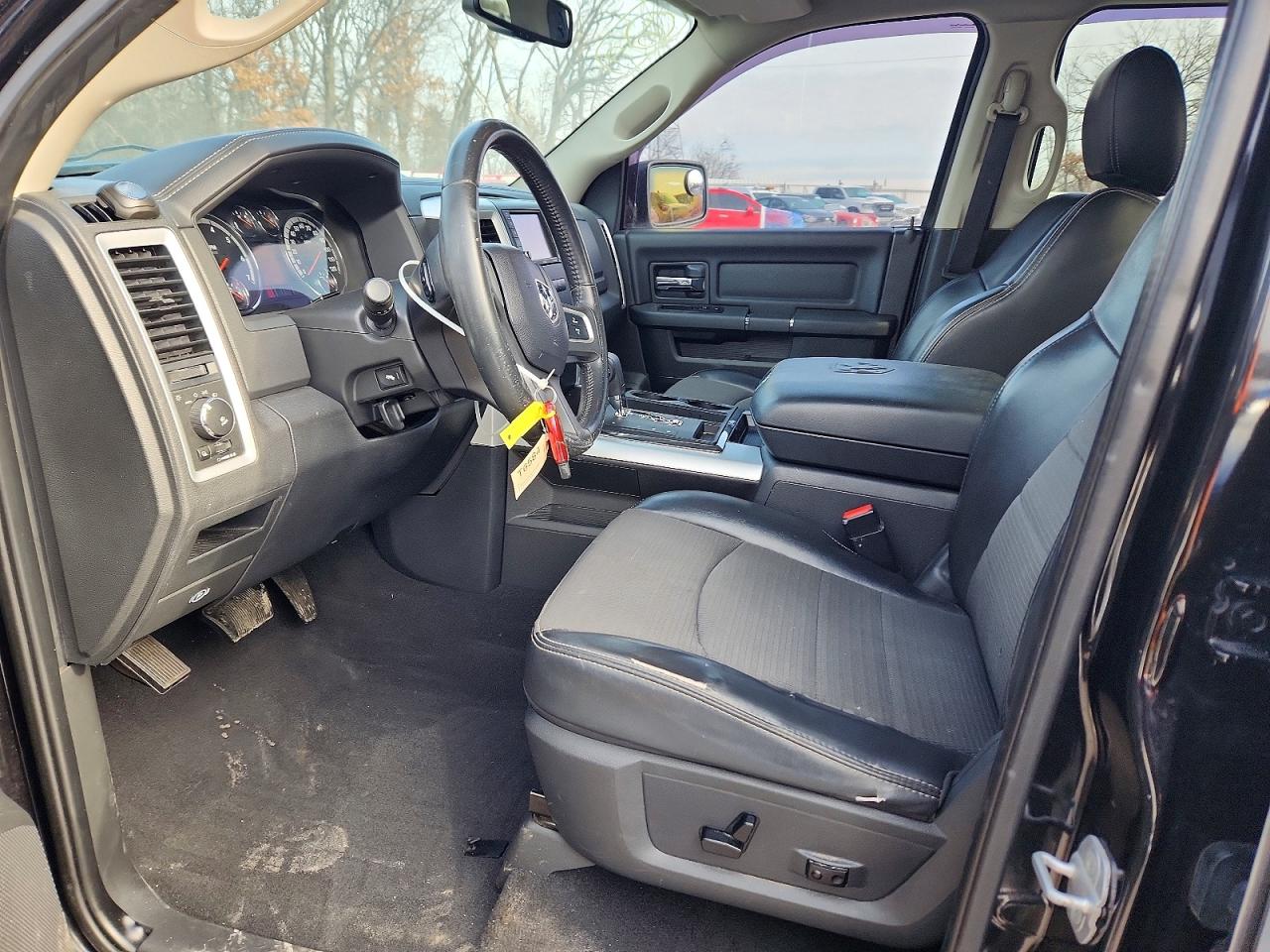 2011 DODGE RAM 1500 photo 19