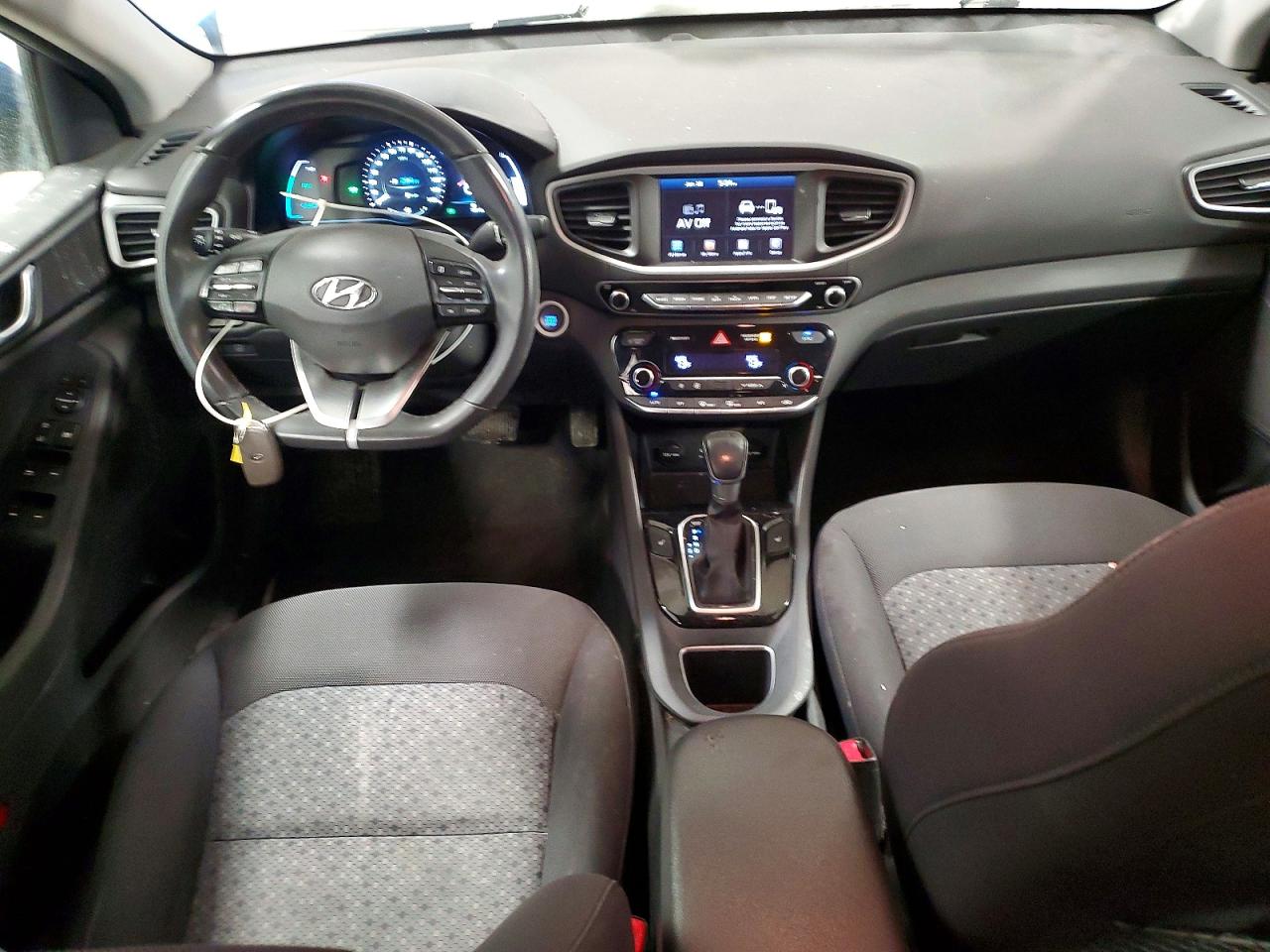 2017 HYUNDAI IONIQ SEL photo 15