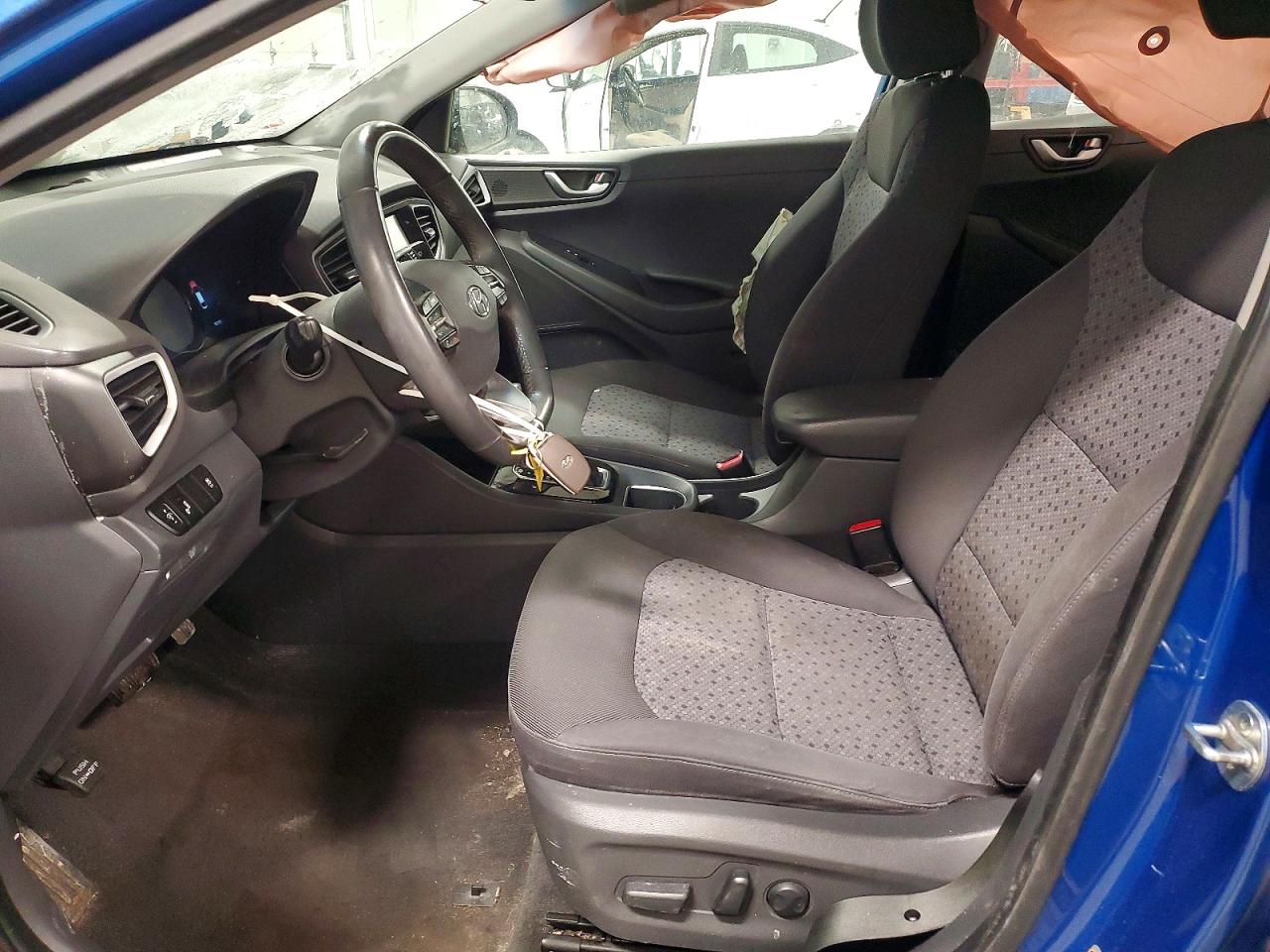 2017 HYUNDAI IONIQ SEL photo 13