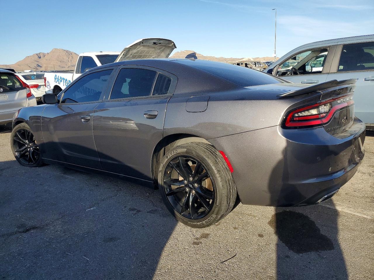 2018 DODGE CHARGER SXT PLUS photo 4
