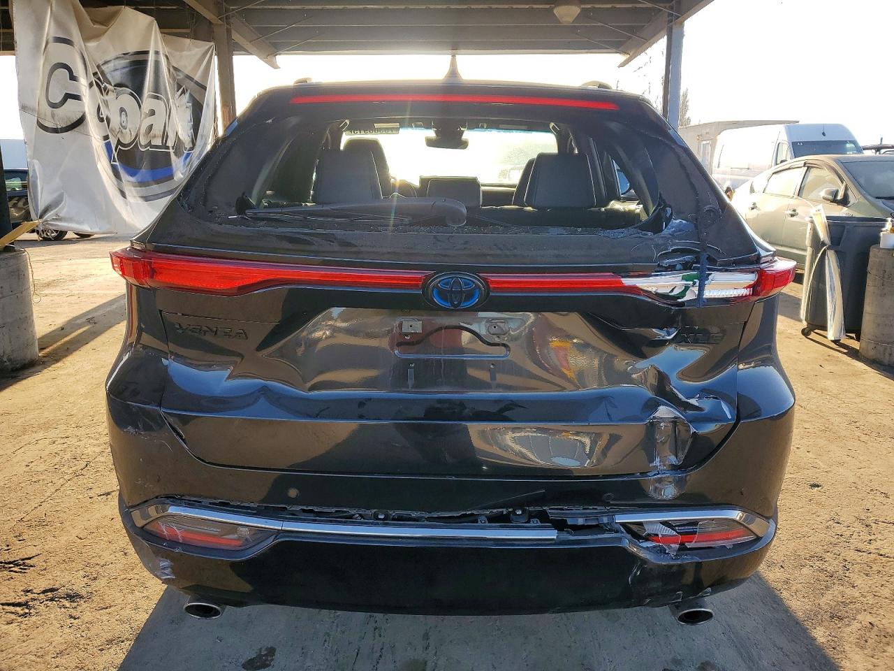 2023 TOYOTA VENZA photo 11
