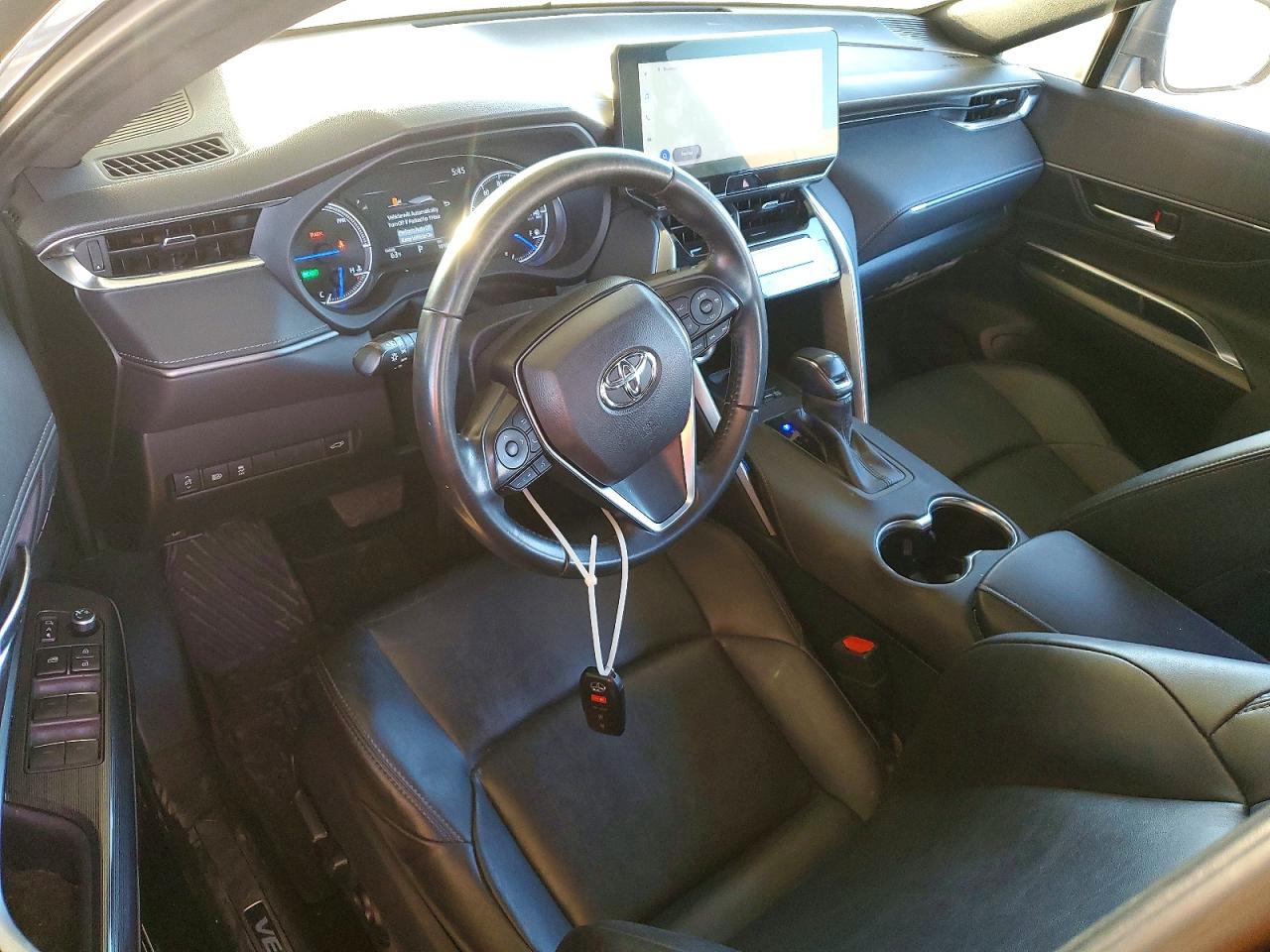 2023 TOYOTA VENZA photo 15