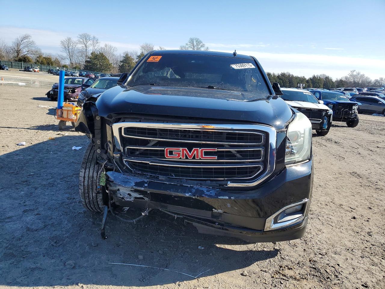 2015 GMC YUKON XL K1500 SLT photo 9