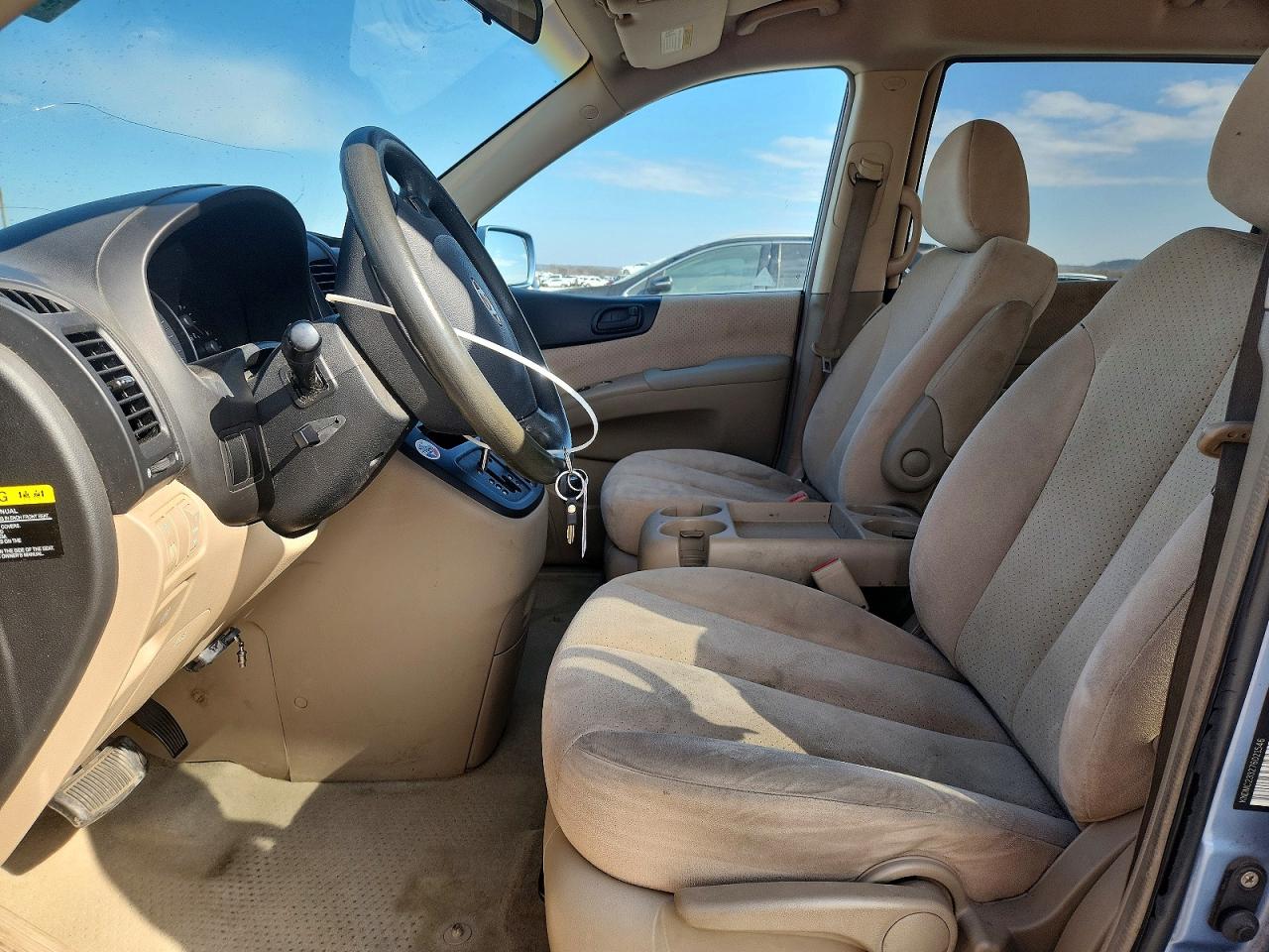 2007 HYUNDAI ENTOURAGE photo 7
