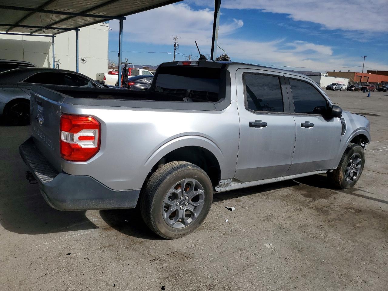 2023 FORD MAVERICK XL photo 3