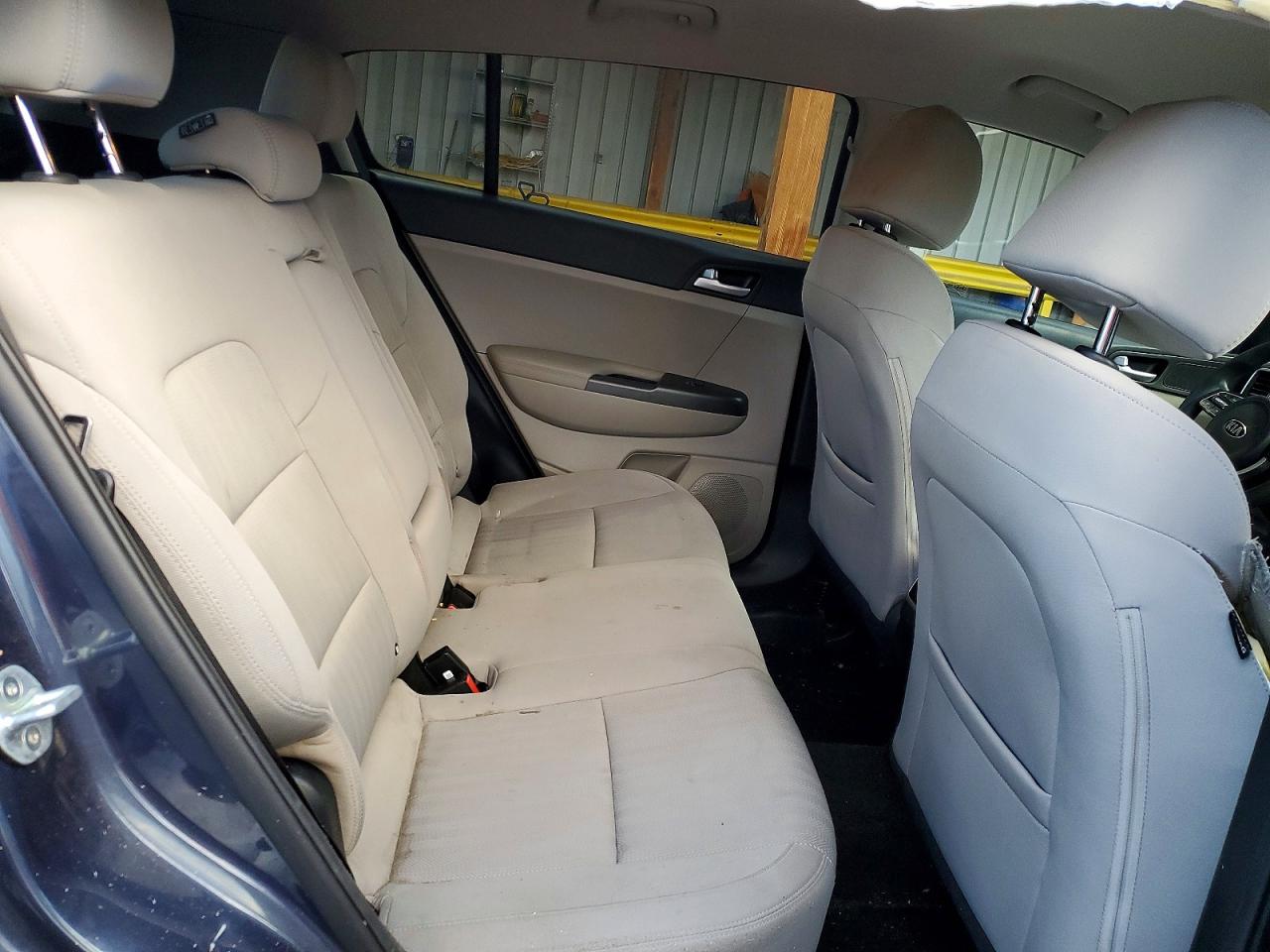 2020 KIA SPORTAGE LX photo 28