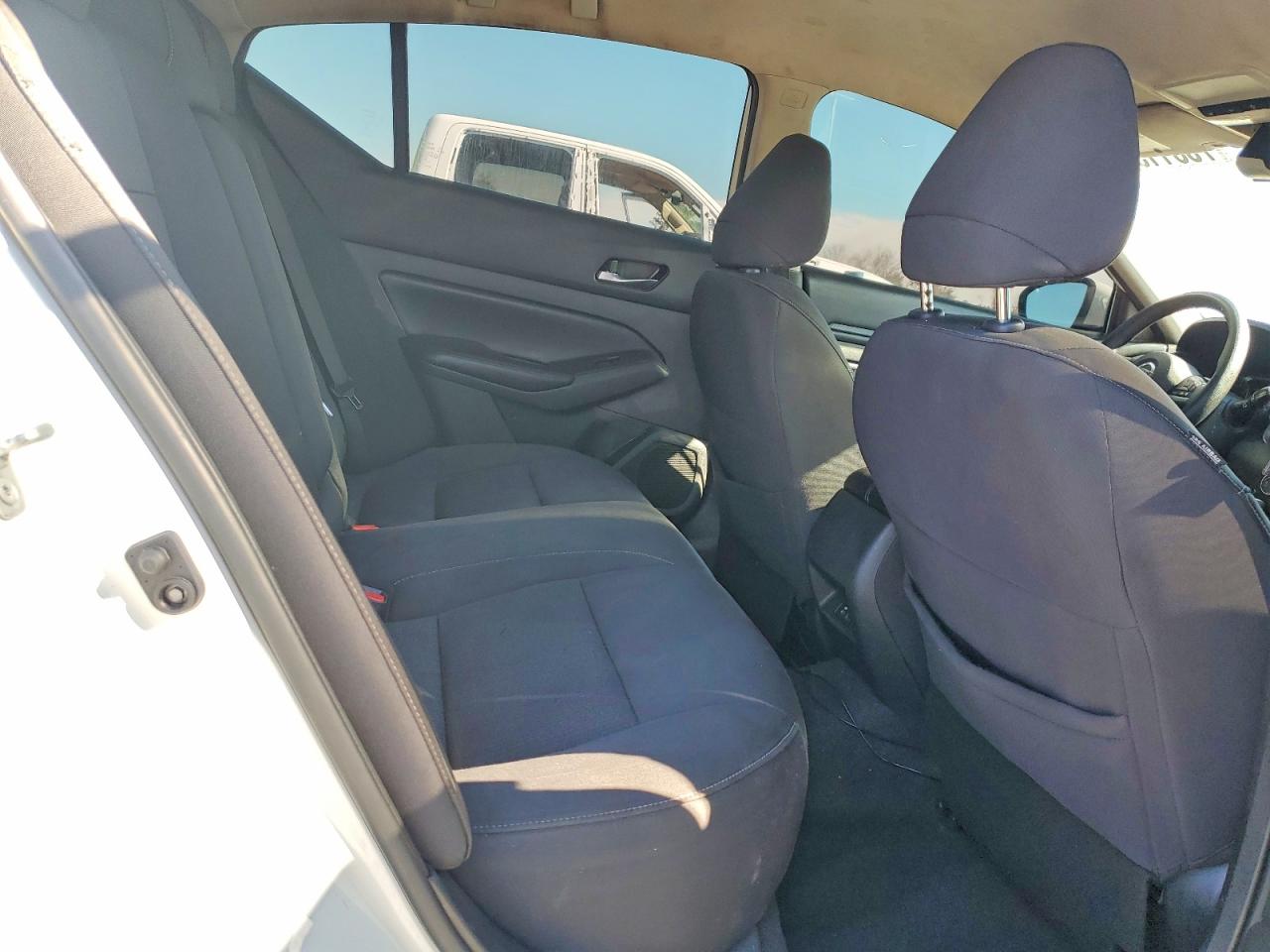2019 NISSAN ALTIMA S photo 19