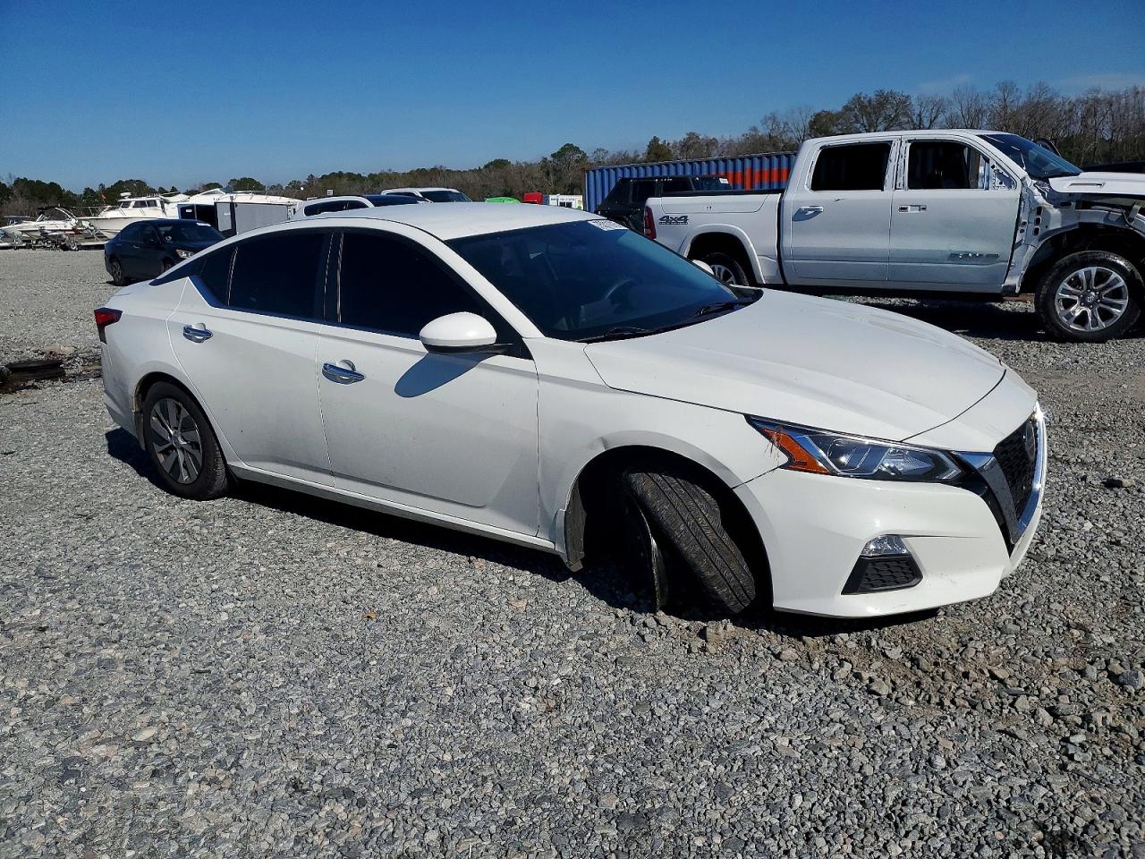 2019 NISSAN ALTIMA S photo 7