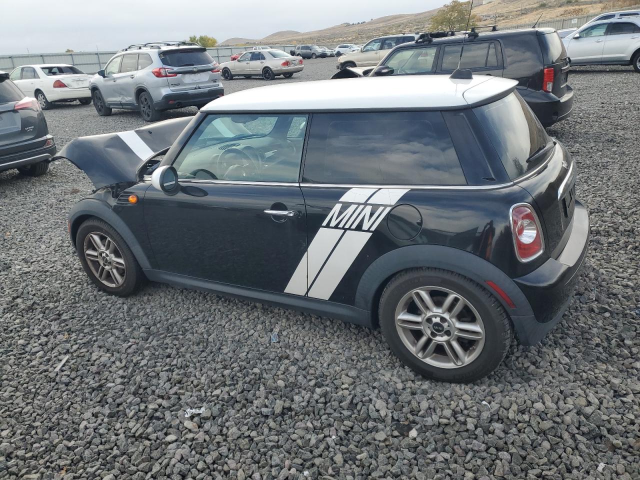 2012 MINI COOPER photo 3