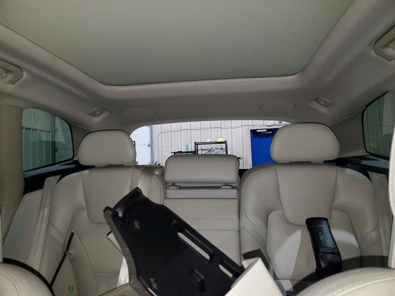 2019 VOLVO XC60 T5 photo 10