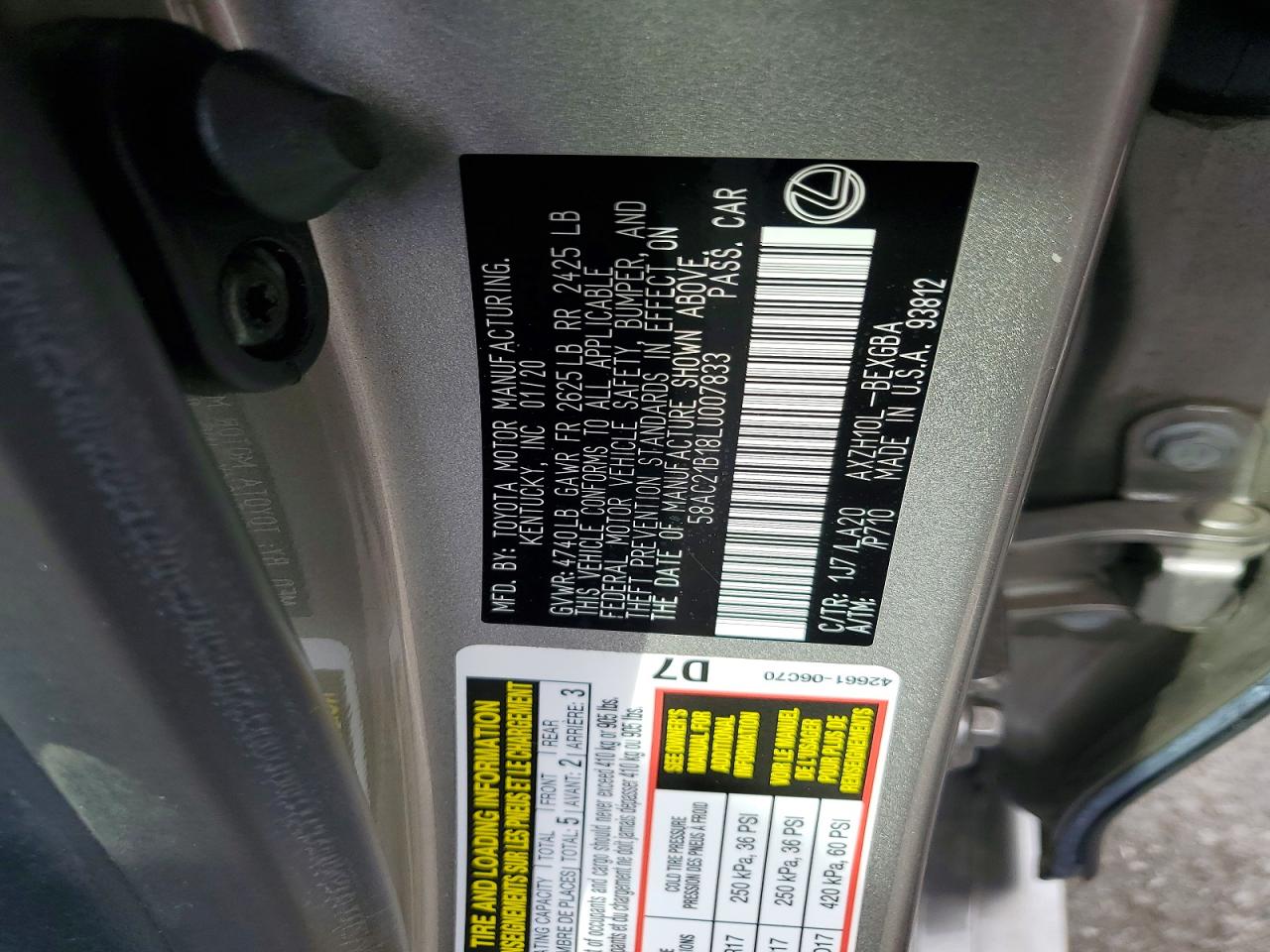 2020 LEXUS ES 300H BASE photo 13