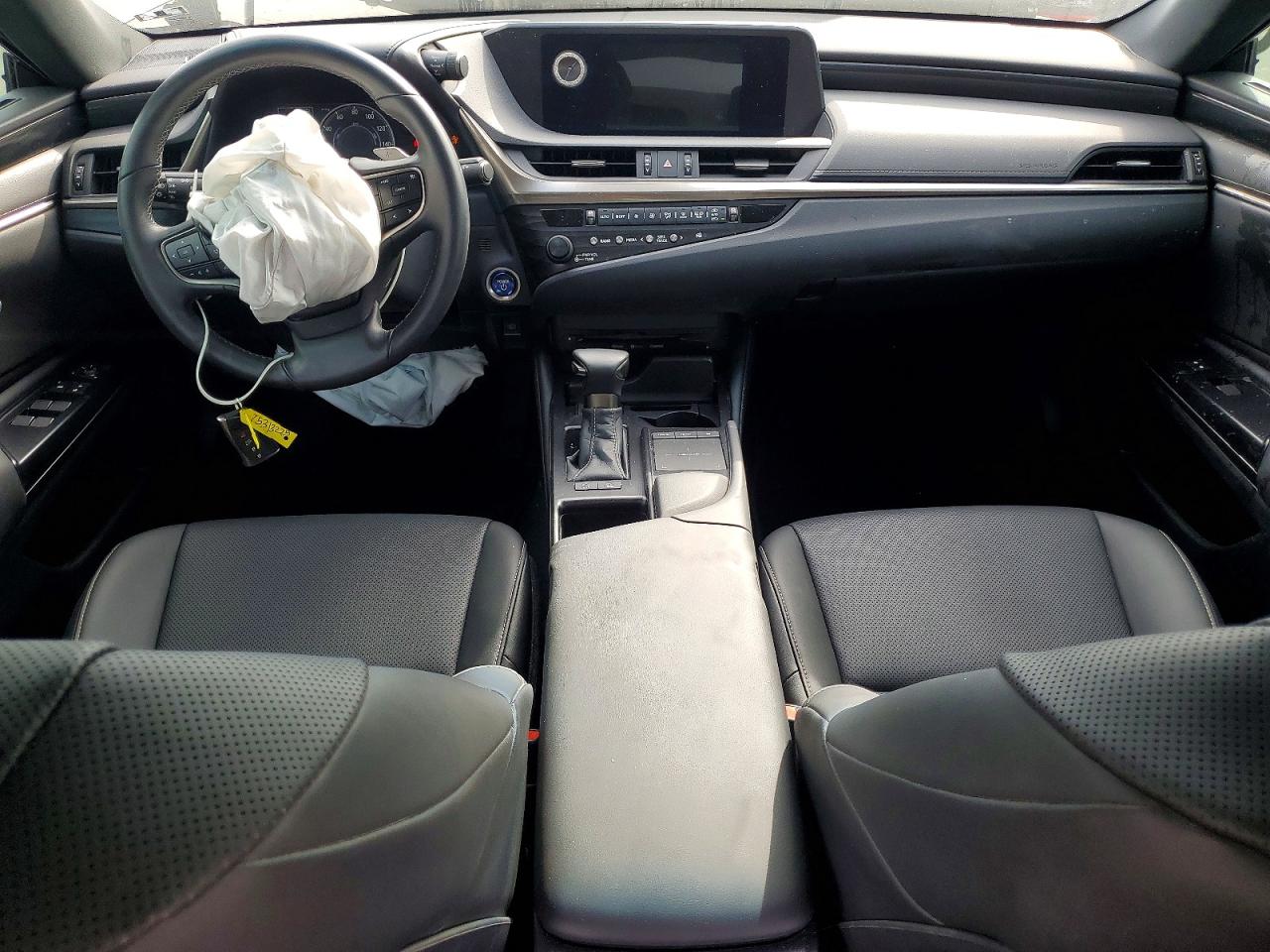2020 LEXUS ES 300H BASE photo 8
