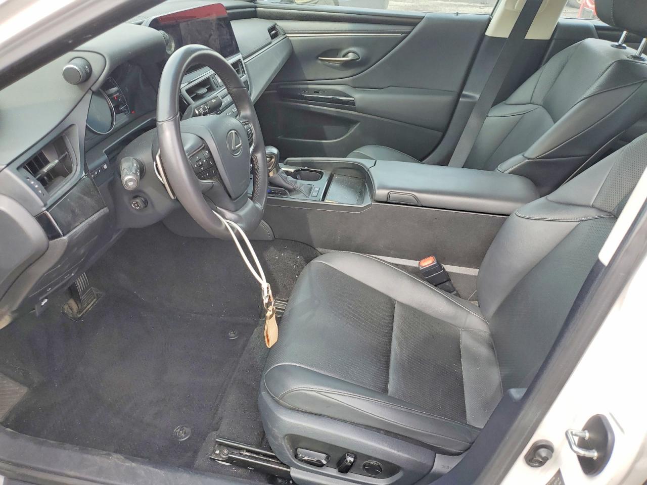 2024 LEXUS ES 300H BASE photo 19