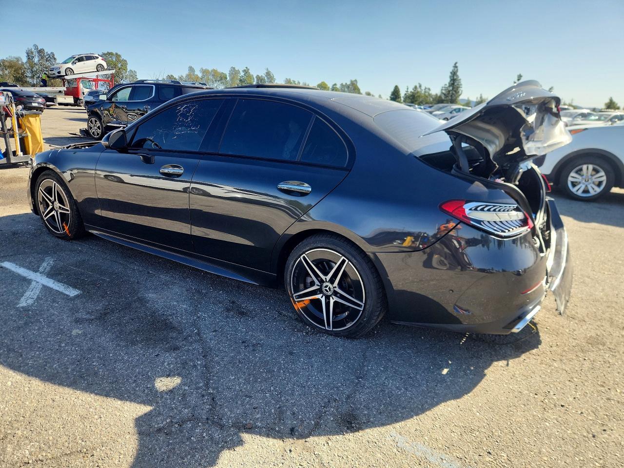 2022 MERCEDES-BENZ C 300 photo 2