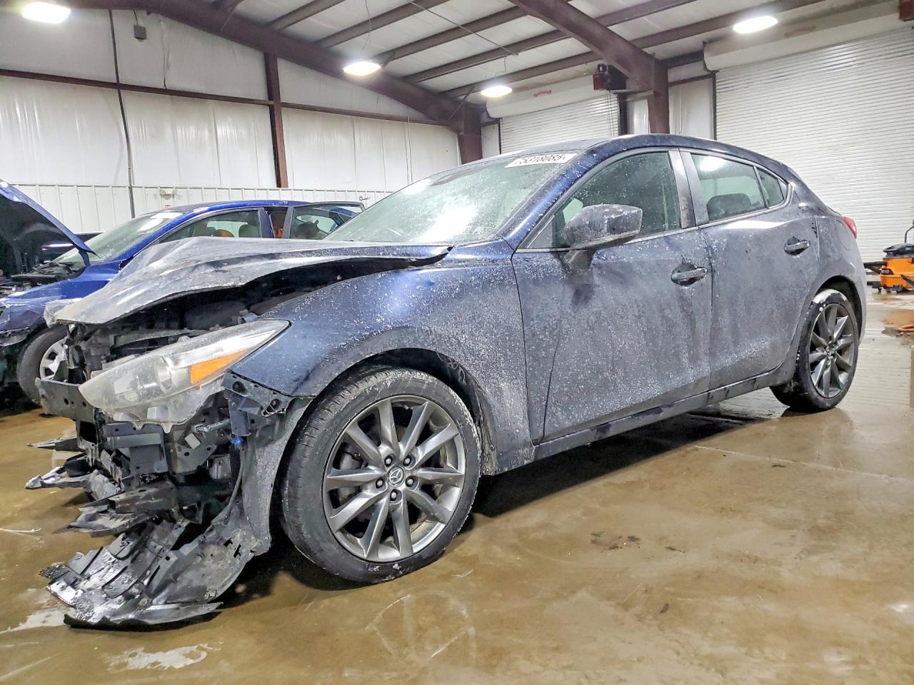 2018 MAZDA 3