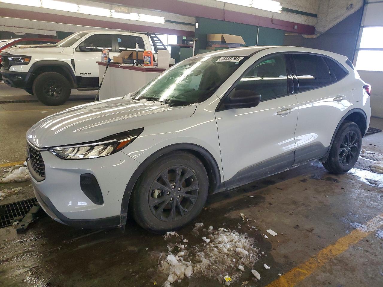 2025 FORD ESCAPE