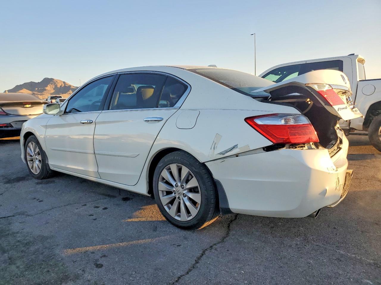 2013 HONDA ACCORD EXL photo 2