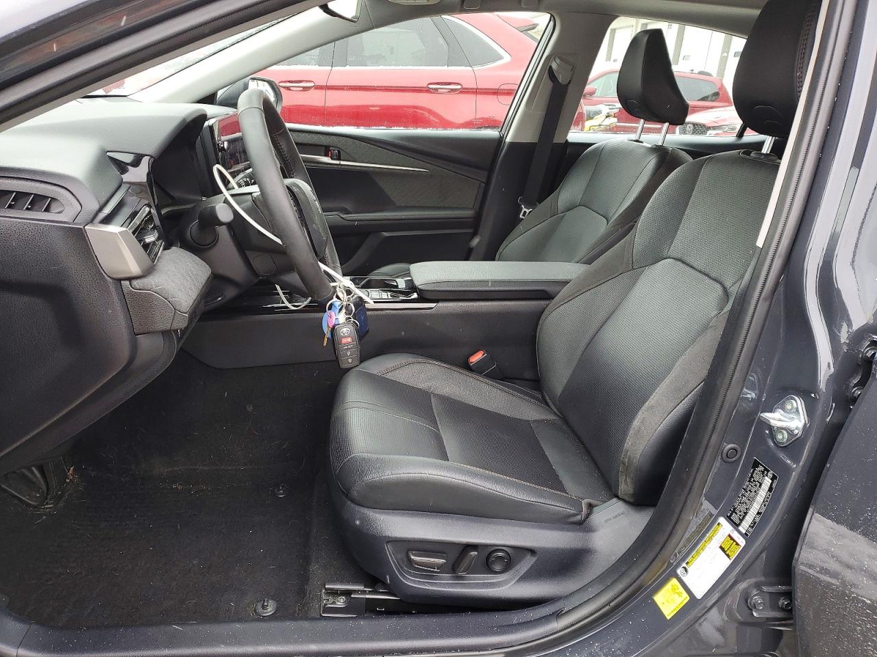2025 TOYOTA CAMRY XSE photo 7