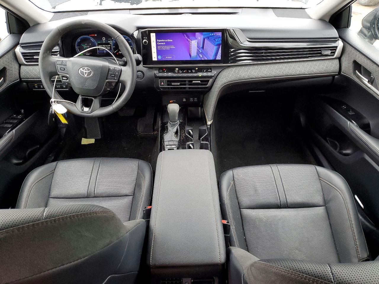 2025 TOYOTA CAMRY XSE photo 8