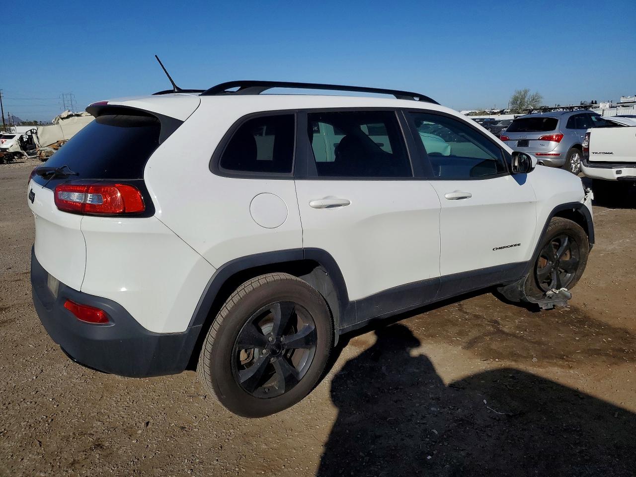 2018 JEEP CHEROKEE LATITUDE photo 7